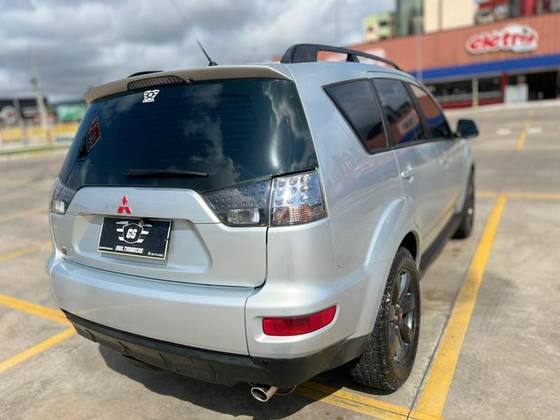 MITSUBISHI OUTLANDER 2.0 16V GASOLINA 4P AUTOMÁTICO